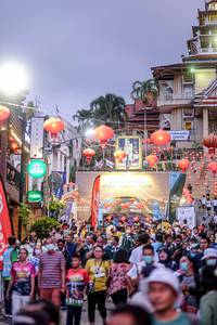 BIB: 229
                            <button type="button" onclick="openModal(21898859)" class="btn btn-primary btn-sm float-right btn-popup" data-toggle="modal" data-target=".modal-high-quality">
                        <i class="fas fa-shopping-cart"></i> Add to Cart
                    </button>
                                            <button type="button" onclick="isThisMe(21898859, true)" class="btn btn-success btn-sm float-right btn-popup btn-isme hidden" data-toggle="tooltip" data-placement="bottom" title="นี่คือรูปของคุณใช่ไหม คลิกที่นี่เพื่อเอาเข้าอัลบั้ม">
                        <i class="fas fa-plus"></i> Add to album
                    </button>
                    <button type="button" onclick="isThisMe(21898859, false)" class="btn btn-warning btn-sm float-right btn-popup btn-isnotme hidden">
                        <i class="fas fa-ban"></i> Remove from album
                    </button>